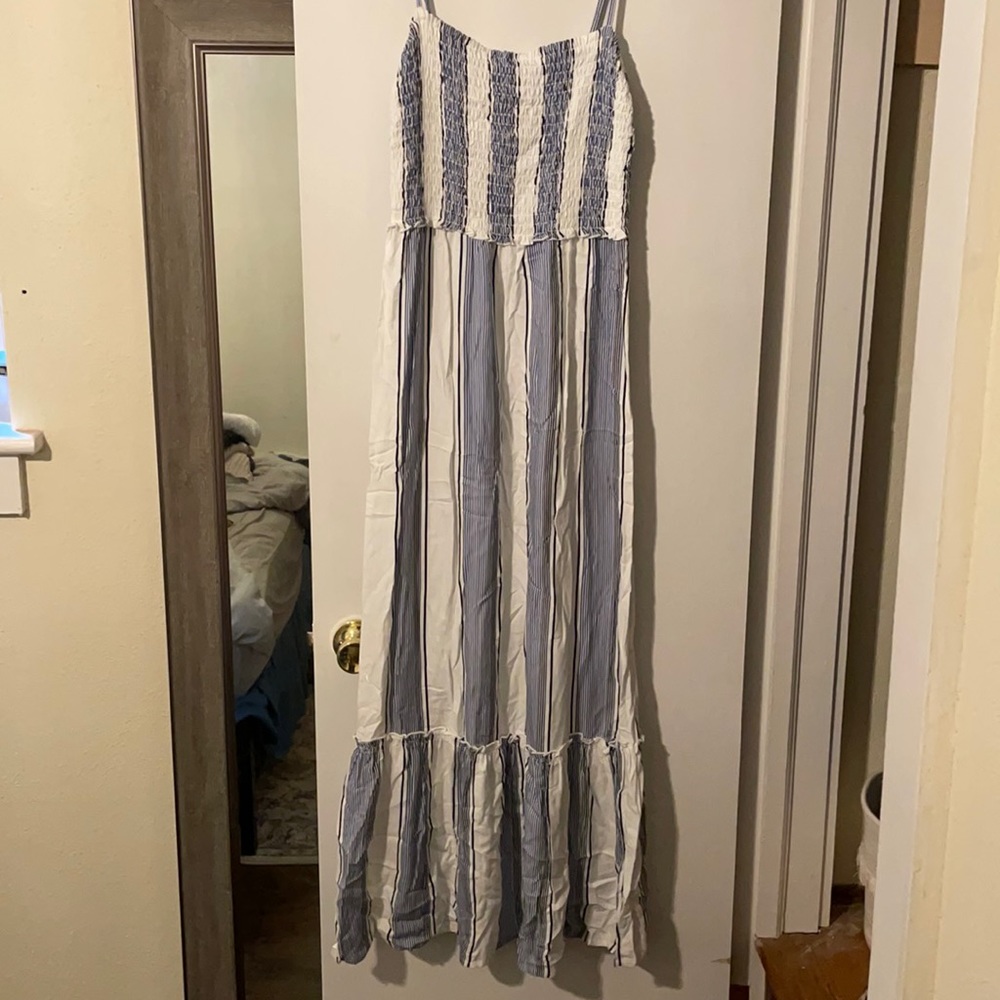 NWOT blue stripped maxi dress